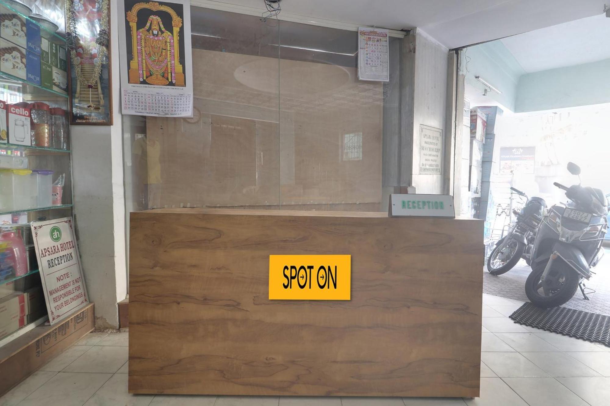 Spot On Apsara Hotel Hyderabad Exterior photo